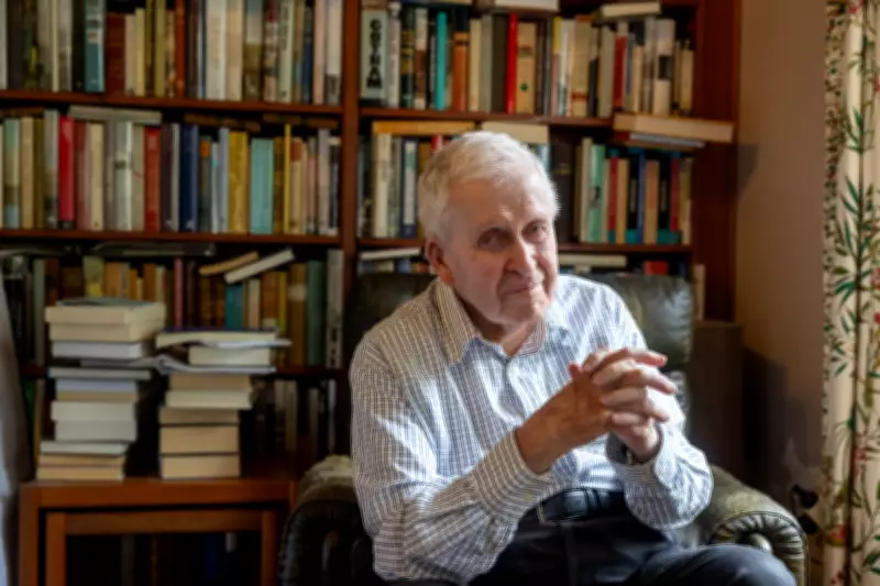 Rare Books Scholar Wallace Kirsop Builds a Working Library of 20,000 Volumes