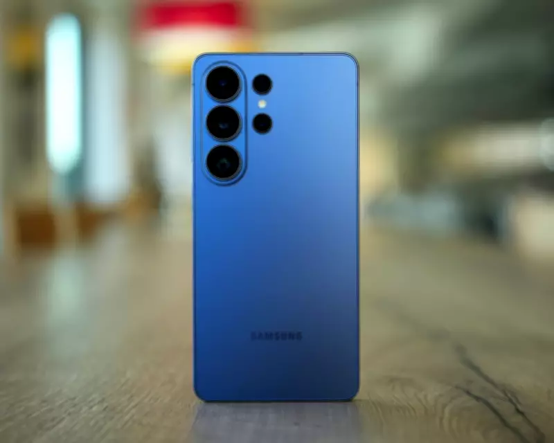 Samsung Galaxy S26 Ultra Review: Privacy Display and AI Features Redefine Superphone