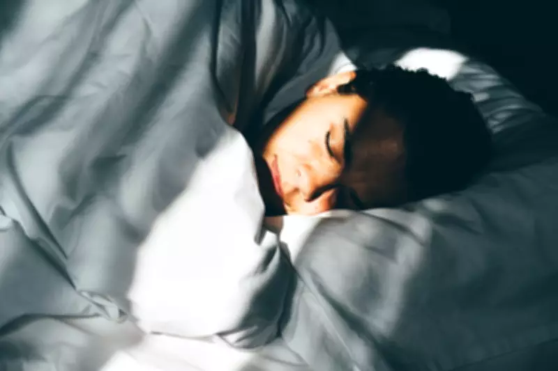 The Healing Power of Early Bedtimes: A Prescription for Modern Anxiety