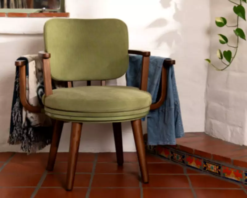 The Laundry Chair Debate: Clever Solution or Poorly Spent Money?