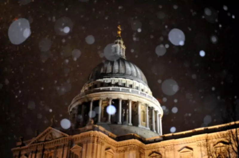 The Literary Power of Silence: From Wordsworth to Grenfell