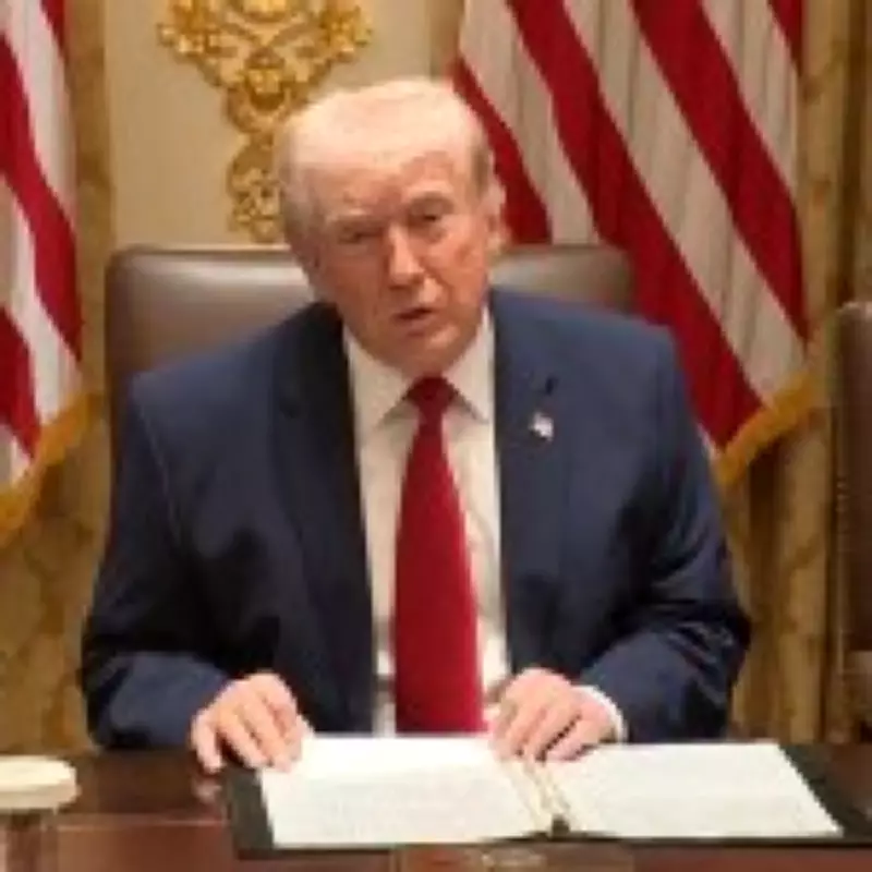 Trump Mocks UK's 'Toy' Aircraft Carriers, Criticizes NATO Response