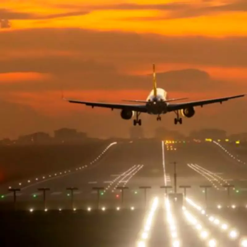 UK Issues Travel Warnings for Saudi Arabia and Lebanon Amid Middle East Conflict