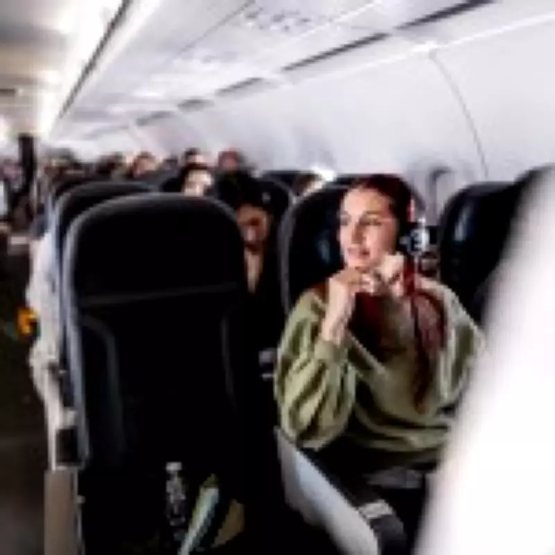 United Airlines Bans 'Barebeaters' on All UK-US Flights, Enforces Headphone Rule
