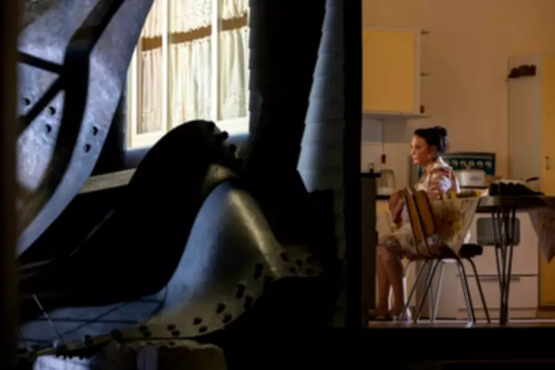 West Gate Review: Jaw-Dropping Staging Recounts Melbourne's Tragic Bridge Collapse