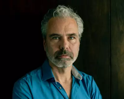 AI Delusion Crisis: How Chatbots Trigger Psychosis and Wreck Lives