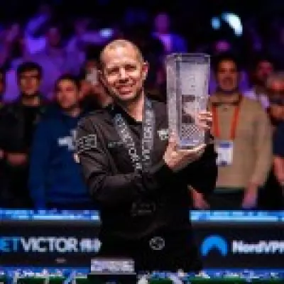 Barry Hawkins' Welsh Open Victory Fades as Injury Halts Momentum