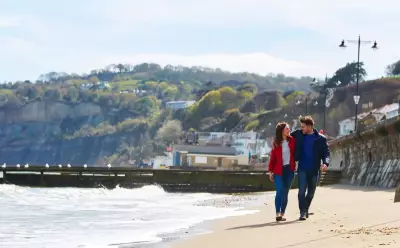 Budget UK Summer Holiday: Four-Night Beach Break for Just £3.71 Per Person