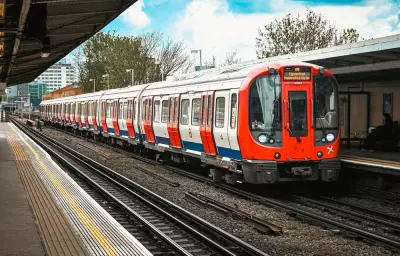 Major London Tube and Train Closures Disrupt Travel This Weekend