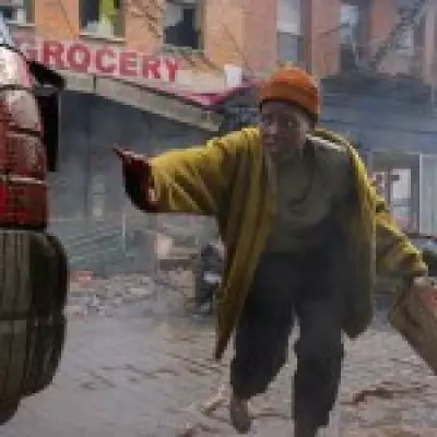 Netflix Adds 'Masterpiece' Sci-Fi Horror Prequel Just in Time for Weekend Viewing