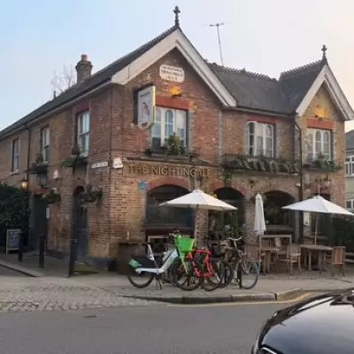 Raye's Heartbreak Plaque Transforms South London Pub Into Cultural Landmark