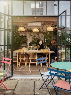 Rons Vegan Cafe in Peckham: A Hub for Coffee, Food, and Nightlife