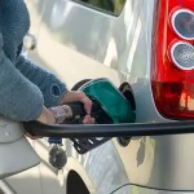 UK Government Urges Normalcy Despite IEA's Work-From-Home Oil Crisis Recommendations