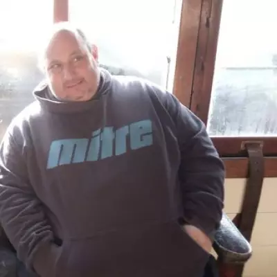 Window Cleaner's 17 Stone Weight Loss Journey After Health Scare