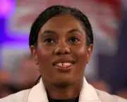 Badenoch Backs Timothy's Criticism of Public Islamic Prayers in London