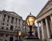Bank of England Holds Rates at 3.75%, Warns Iran Conflict Could Push Inflation Above 3%