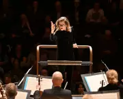 Barbara Hannigan's Dual Triumph: Singing and Conducting at Barbican