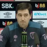 Bournemouth Boss Iraola Hails Man Utd as Premier League's Best Under Carrick