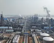 China's 'Teapot' Refineries Face Strain as Surging Oil Prices Threaten Economy