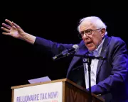 Democrats Face Internal Rift Over Trump's Iran Offensive and Khamenei's Death