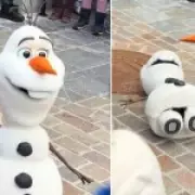 Disney's AI Olaf Robot Collapses at Disneyland Paris, Sparking Viral Panic