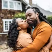 Divorce Experts Reveal 7 Subtle Microbehaviors That Signal Impending Separation