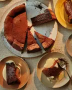 Edd Kimber's Chocolate Masterclass: Four Decadent Recipes and Expert Baking Tips