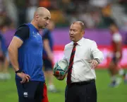 Eddie Jones Defends Steve Borthwick, Urges RFU to Keep Him Through World Cup
