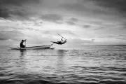 Filipino Photographer Captures Spearfishers in Stormy Seas on Phone Camera