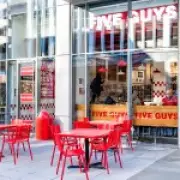 Five Guys Tower Bridge Branch Draws Crowds for Stunning London Views, Not Just Burgers