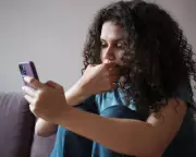 Google Scraps AI Search Feature That Crowdsourced Amateur Medical Advice