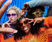 Guardian Magazine Seeks Throuples for Candid Relationship Feature