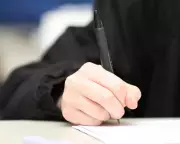 Guardian Saturday Quiz Served as a Bridge Between Generations