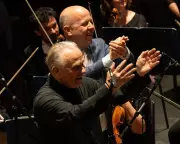 Halle Orchestra Premieres Huw Watkins' Symphony No. 2 to Critical Acclaim