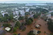 Hawaii Flood Crisis: Over 230 Rescued Amid Dam Failure Fears on Oahu