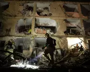 Iran Strikes Israeli Town Near Nuclear Facility in Retaliatory Attack