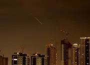 Iran Threatens to Mine Entire Persian Gulf if Coasts Are Attacked