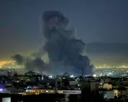 Israel Launches Heavy Airstrikes on Beirut Suburbs After Hezbollah Attacks