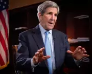 John Kerry Warns Oil Shock Drives Clean Energy Shift for Security