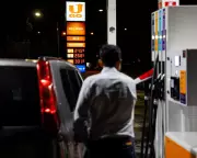 Labor Dismisses Fuel Shortage Fears as Cyclone Hits WA and Snow Falls in NSW