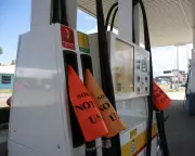 Labor's Fuel Relief Delayed in Remote Areas Amid Global Tensions