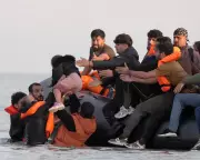 Labour's Asylum Overhaul: A Danish Model for UK Immigration Policy