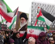 London Protest Demands End to US-Israel Attacks on Iran as Middle East Crisis Deepens
