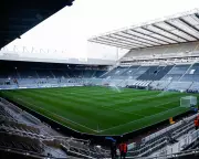 Newcastle vs Manchester United: A Premier League Clash of Contrasting Fortunes