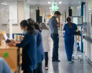 NHS Restructure Poses Major Threat to Streeting's Recovery Plan