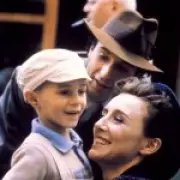 Oscar-Winning War Film 'Life Is Beautiful' Now Streaming on Amazon Prime