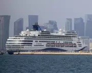 Over 100,000 Britons Stranded in Gulf Amid Airspace Closures and Security Alerts