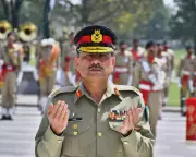 Pakistan's Peace Bid Under Strain as Israel Strikes and US Troops Surge