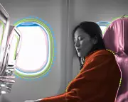 Passenger's Act of Kindness on Plane Offers Comfort Amid Grief