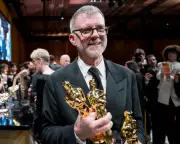 Paul Thomas Anderson Finally Wins Big at Oscars After Years of Snubs